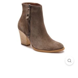 Paul Green Brown Heeled Boots